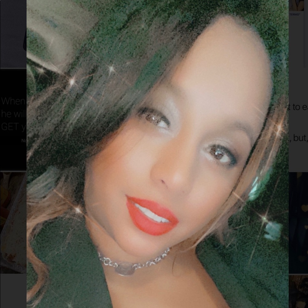 Meet your Posher, Tatiana